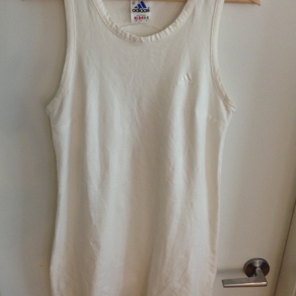 3/$15👟ADIDAS L - Picture 2 of 4